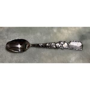 Gorham Stainless Silver 18/8 Baby Spoon Elephants Noah’s Ark Made in Korea NIP